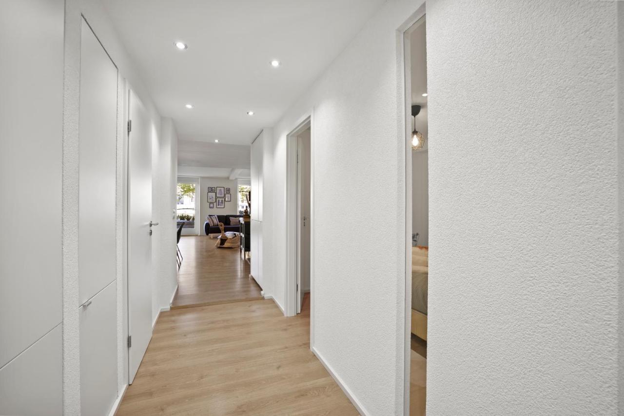 NEU I Einzigartige Wohnung I Terrasse am Rhein I NETFLIX I Apple TV Basel Exterior foto